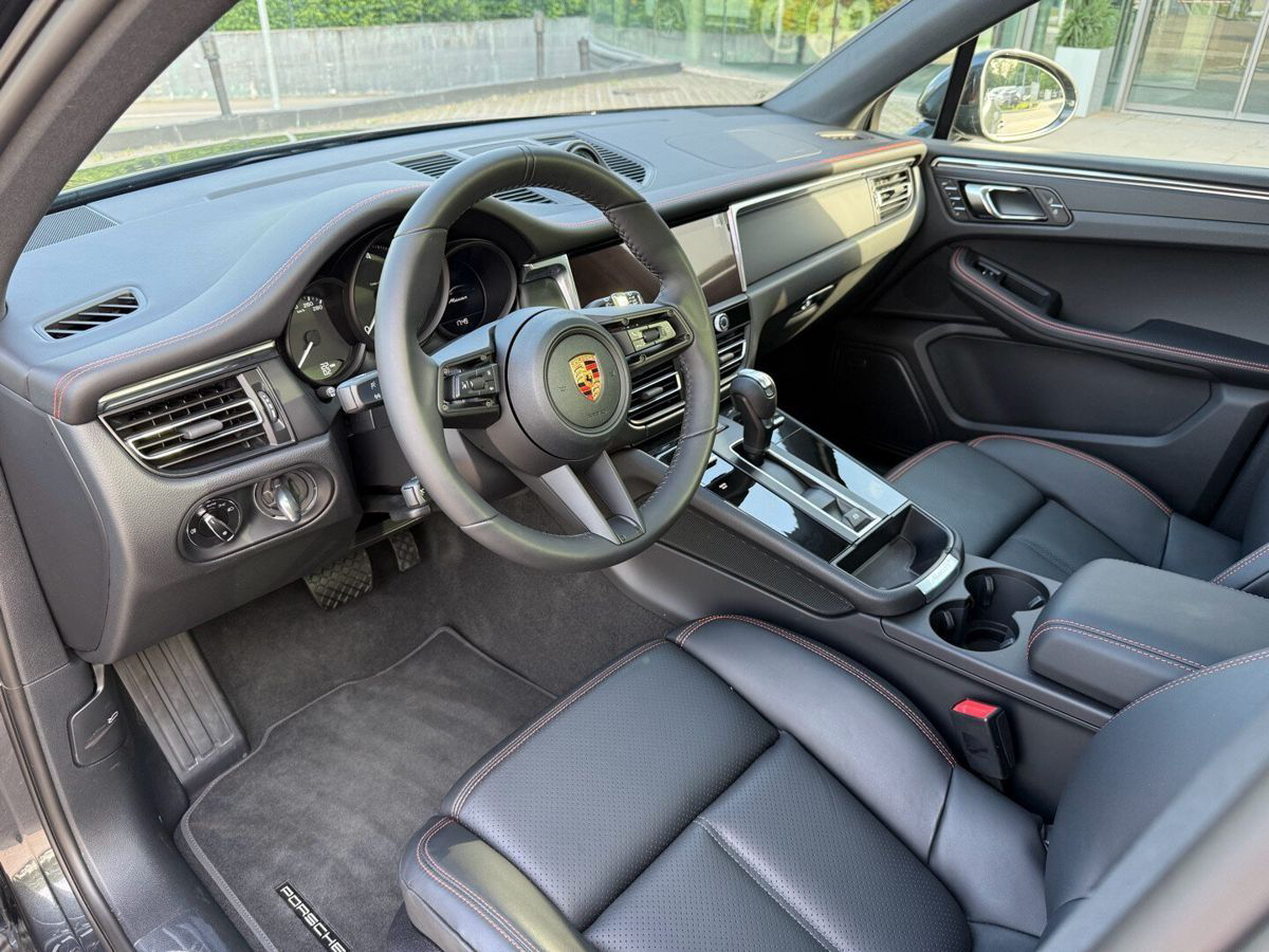 Porsche Macan Macan