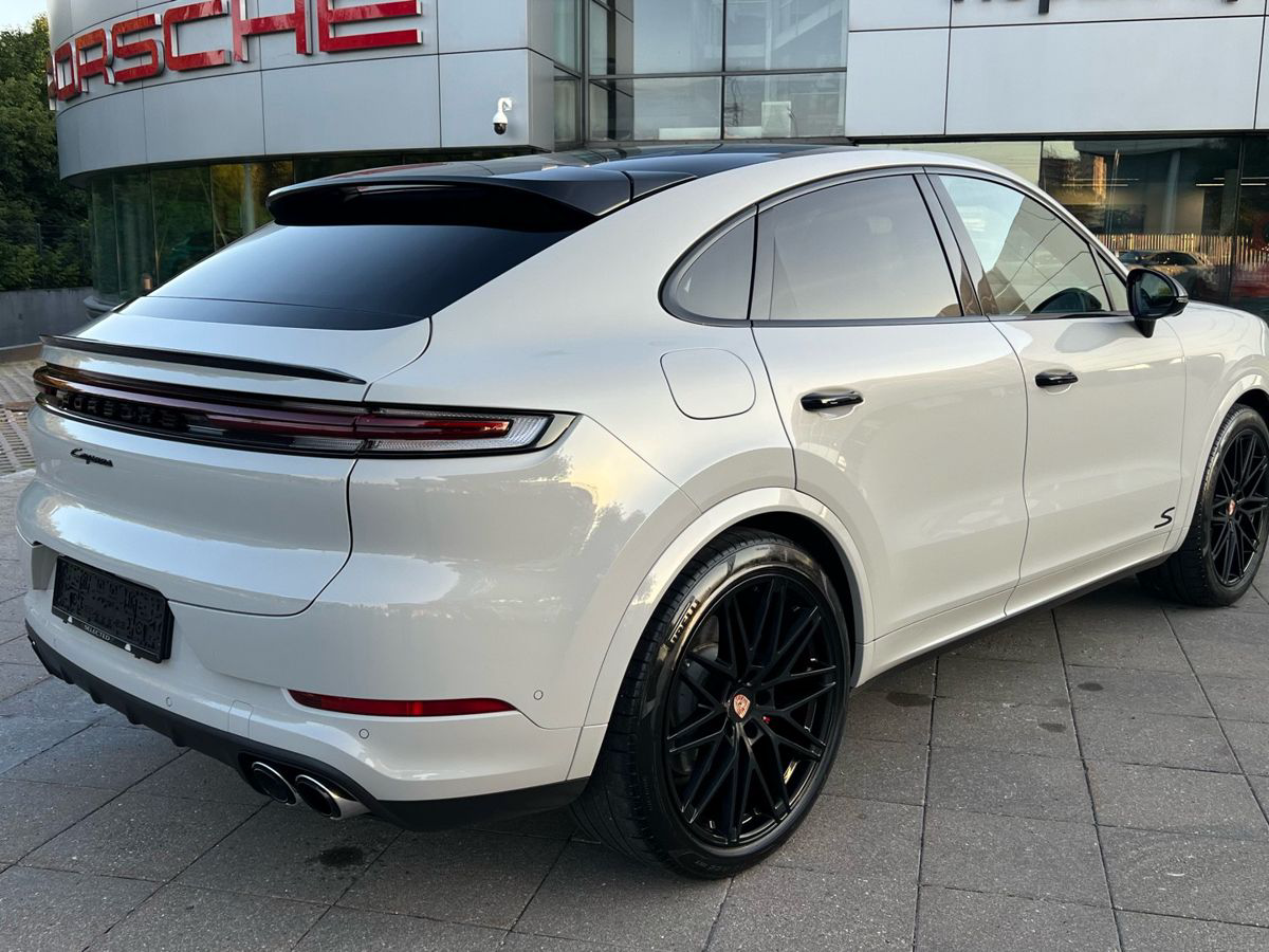 Porsche Cayenne S E-Hybrid Coupé