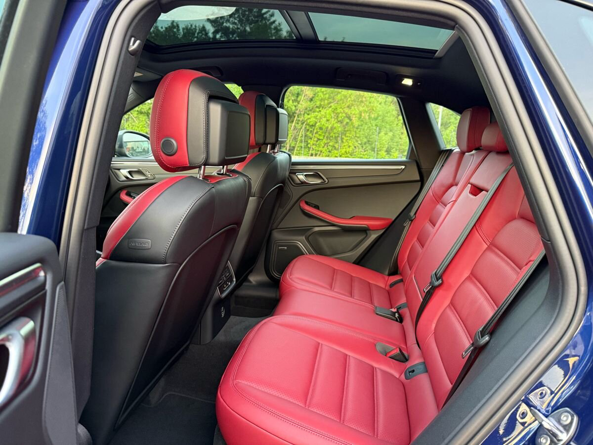 Porsche Macan T