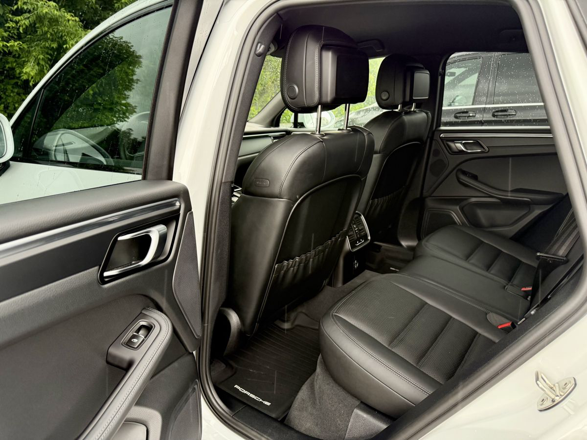 Porsche Macan Macan
