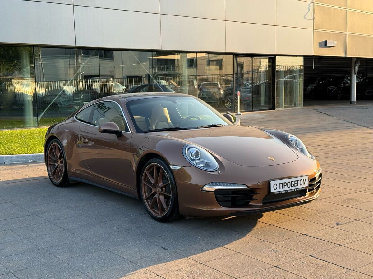 Porsche 911 Carrera 4