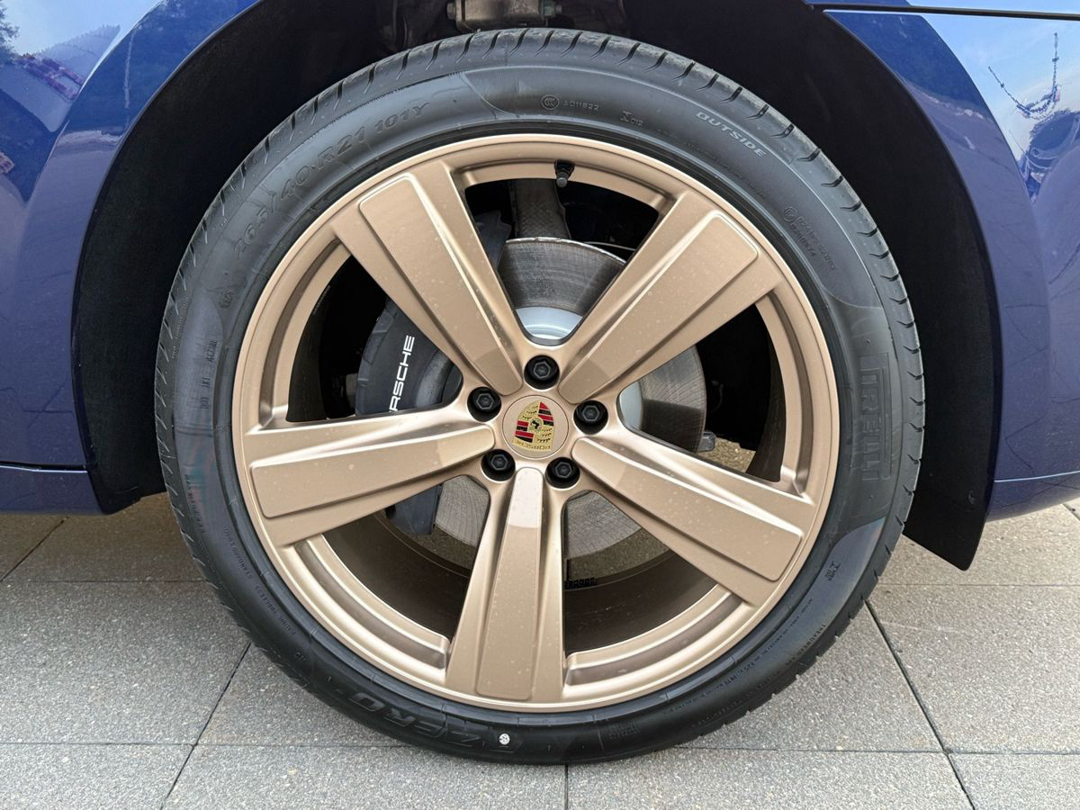 Porsche Macan T