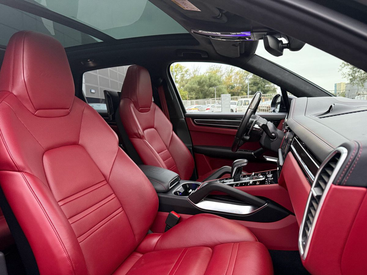 Porsche Cayenne Cayenne Turbo