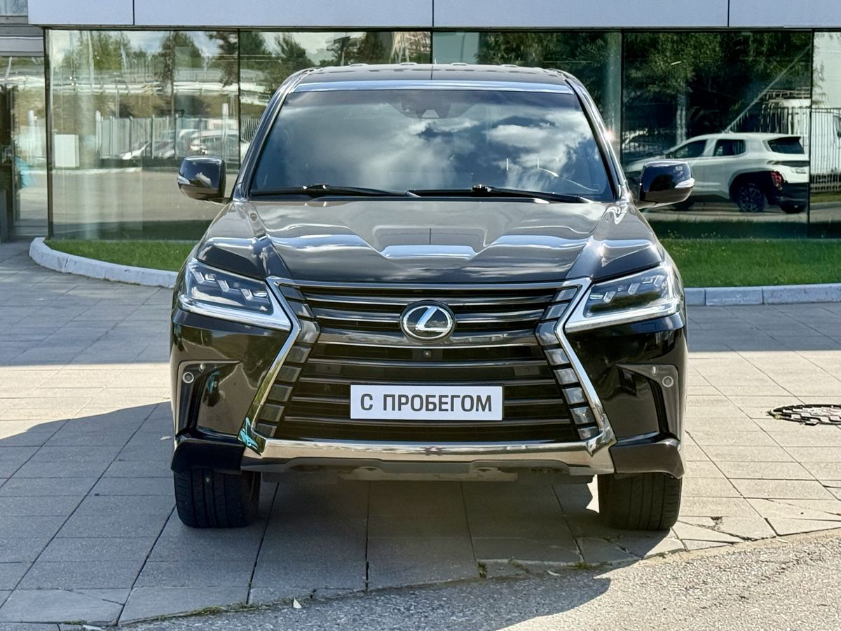 Lexus LX