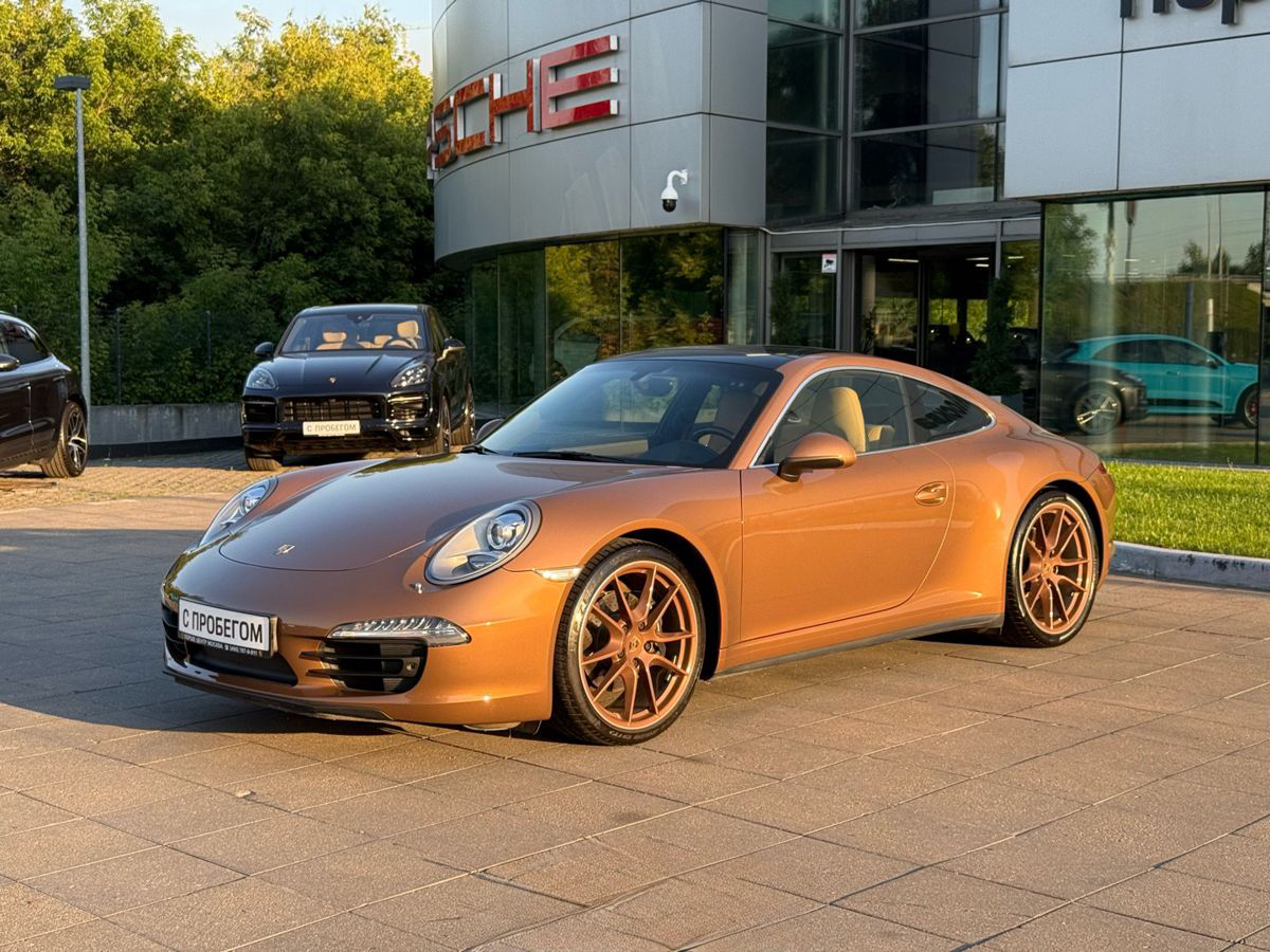 Porsche 911 Carrera 4