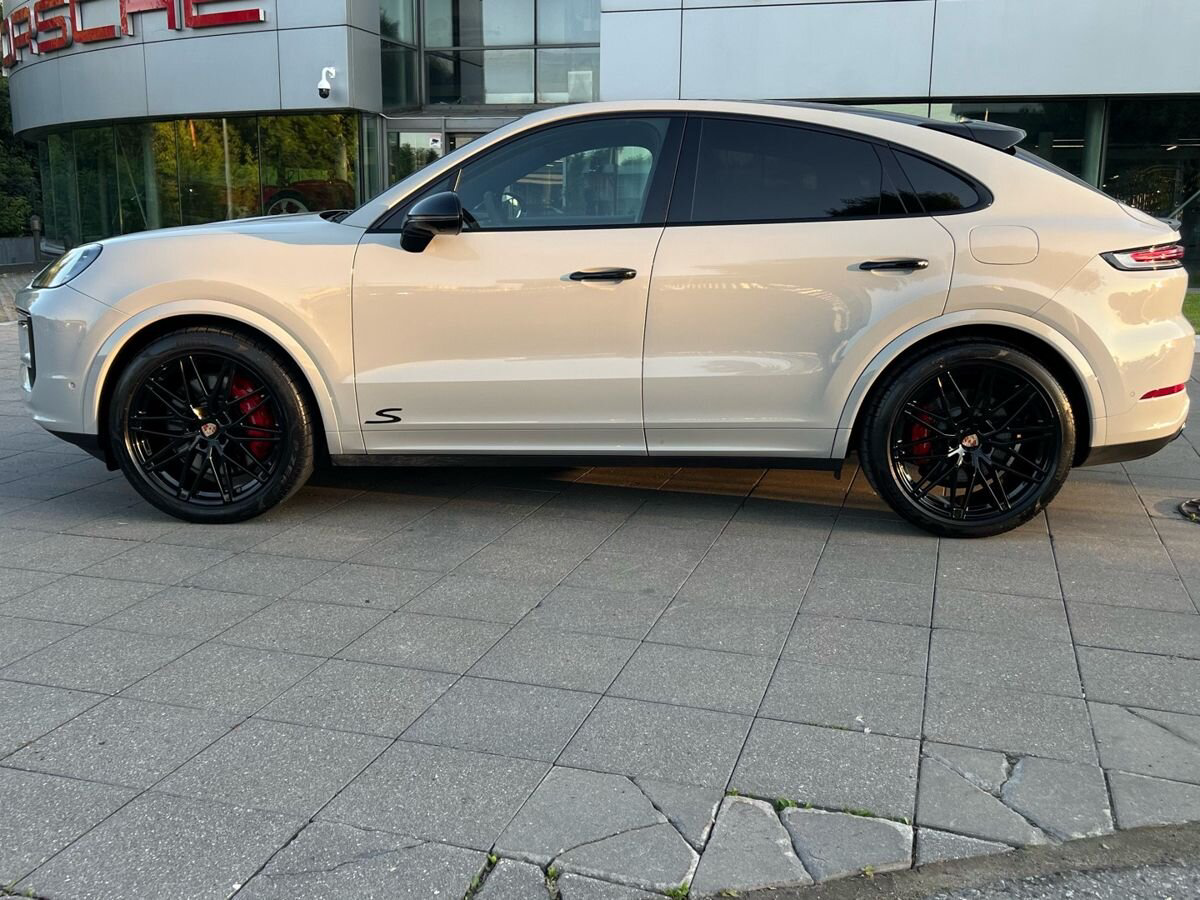 Porsche Cayenne S E-Hybrid Coupé