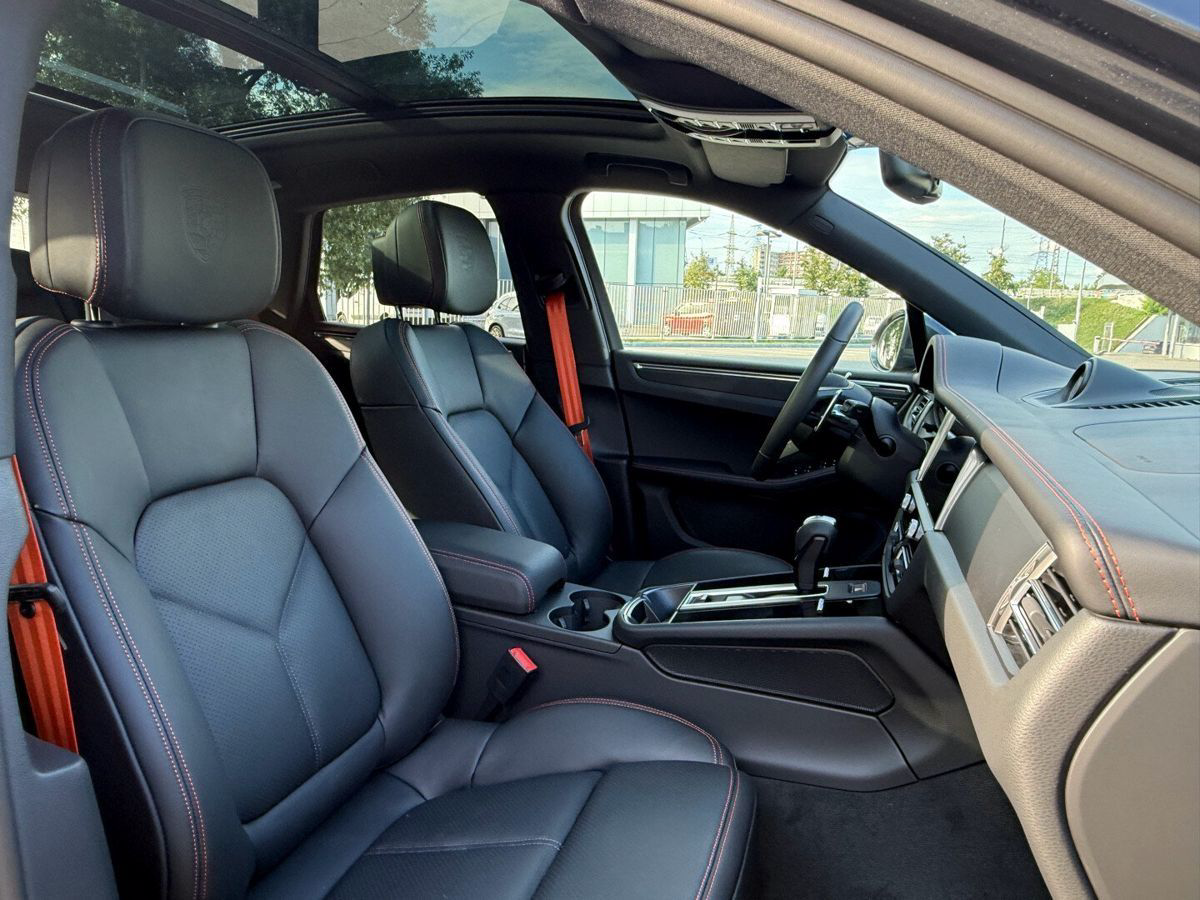 Porsche Macan Macan