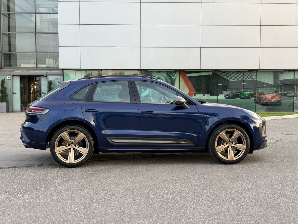 Porsche Macan T