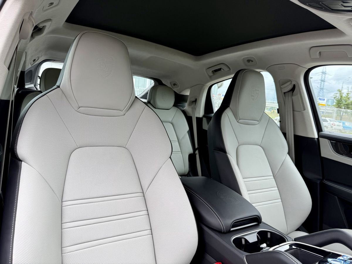 Porsche Cayenne Coupé