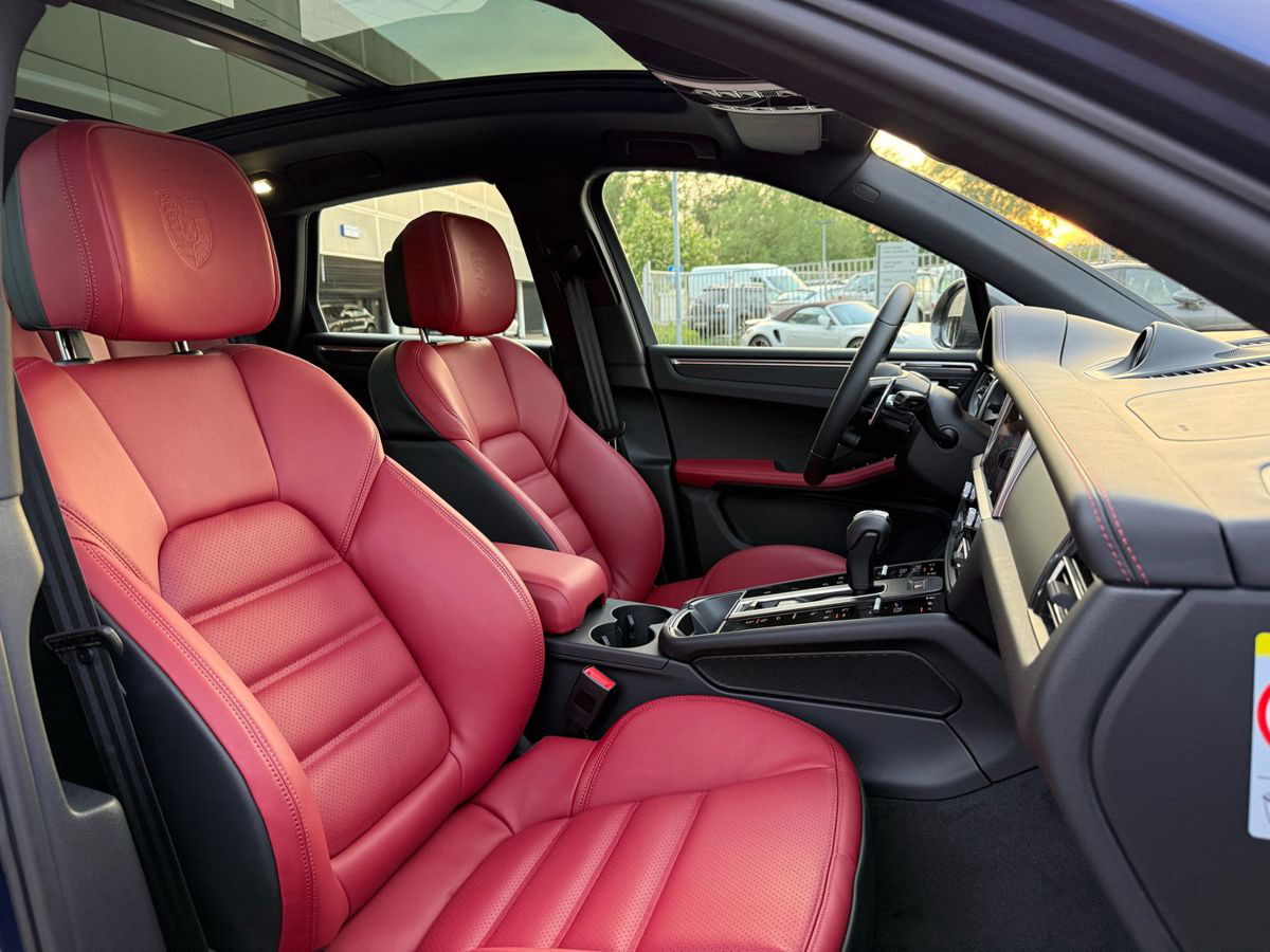 Porsche Macan T